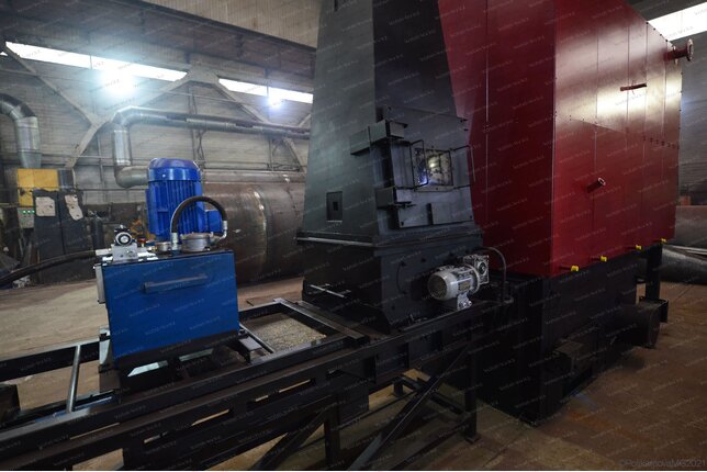 Питатель плунжерный котла 350 кВт на опилках